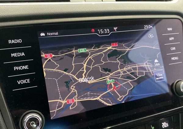 Skoda Octavia cena 65900 przebieg: 123883, rok produkcji 2019 z Jastrowie małe 407